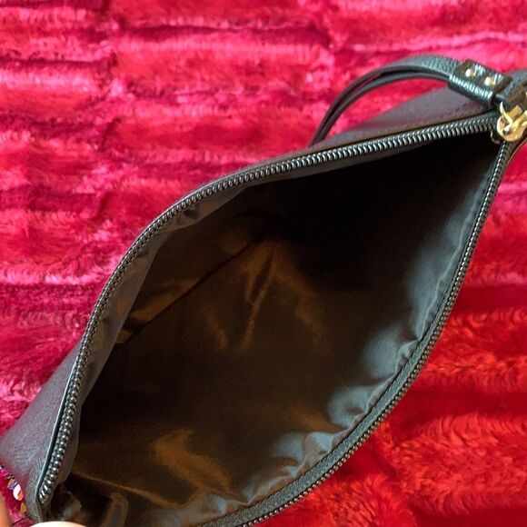 Victoria’s Secret Sequin Mermaid Rainbow Clutch New - Picture 5 of 5